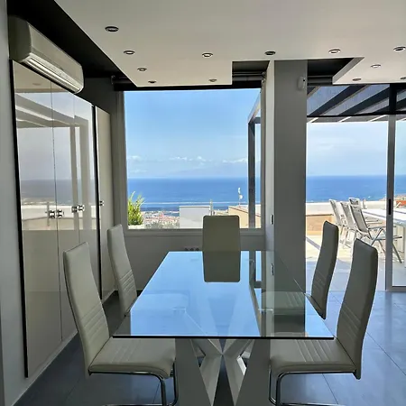 וילה Ocean View Natalia אדחה