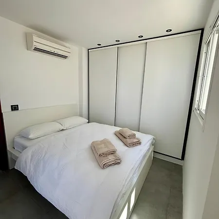 Ocean View Natalia Vila *