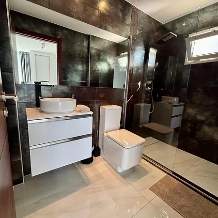 Ocean View Natalia ヴィラ アデヘ