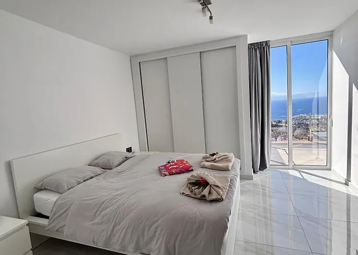 Ocean View Natalia Вілла *